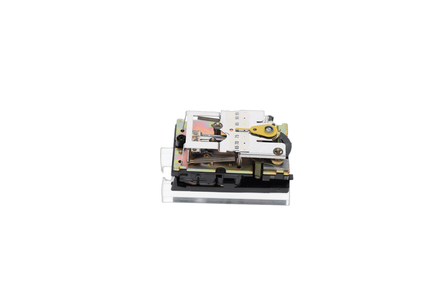 CS843477 18