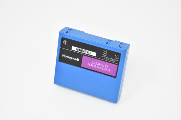 Honeywell Flame Safeguard R7849A1015