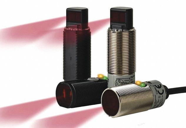 Omron E3FB-DN11 2M