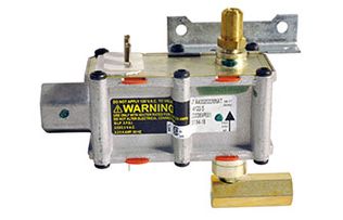 Robertshaw Y-30194-AF18