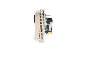 CS693869 6