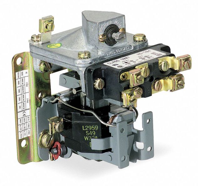 Square D 9050AO10DV02, 9050AO10EV02